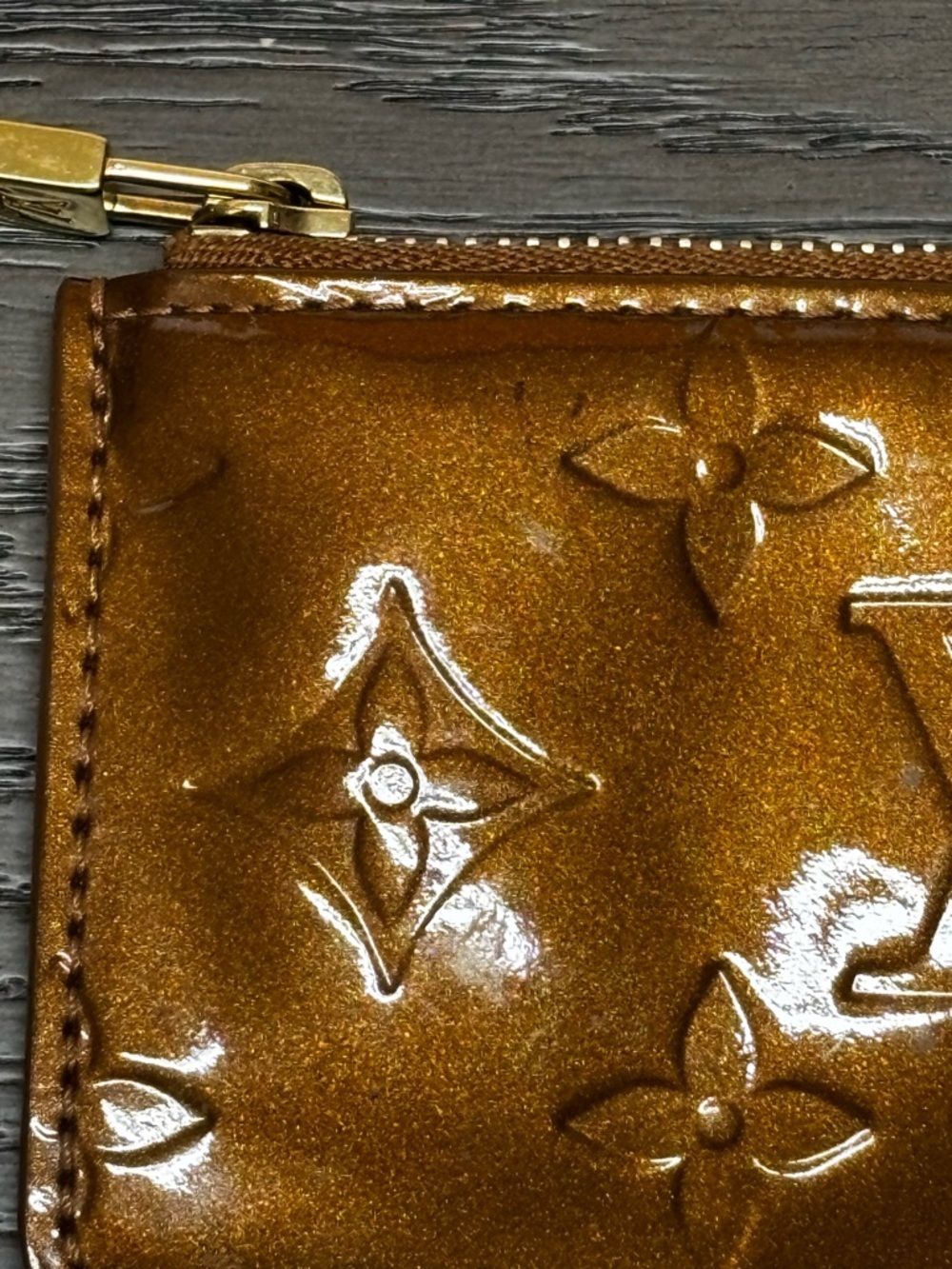 Louis Vuitton Vernis Pochette Cles Bronze Key Pouch Coin Card Holder w/ Box - Picture 5 of 12